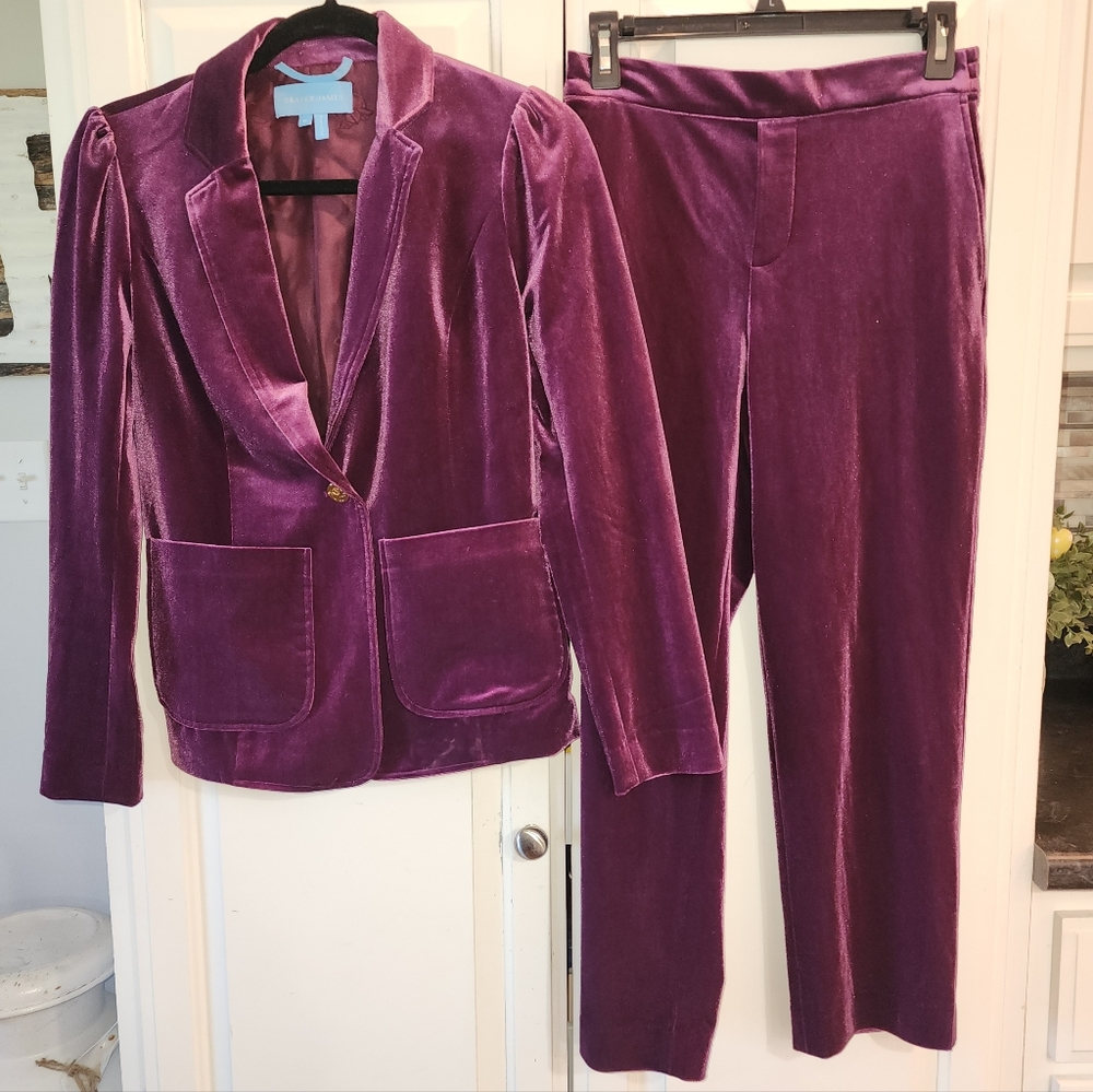 Draper James size 0 Plun Purple Holiday Velvet Blazer and Pants Set